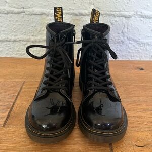 Kids Dr. Martens Black Patent Leather